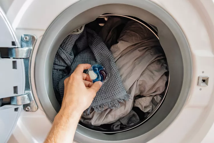 7 Items You Should Never Wash with Laundry Pods