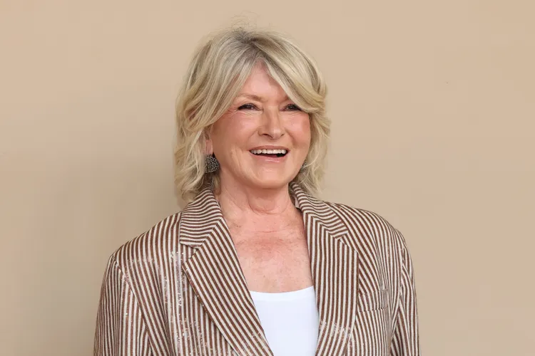 Martha Stewart Designed a Stunning Garden Maze Using These Dense, Low-Maintenance Trees and Shrubs