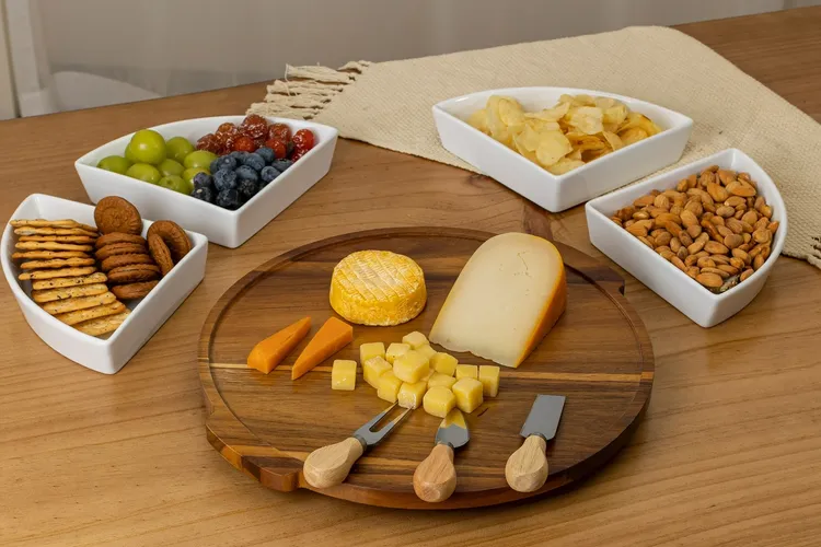 6 Game Day Party Essentials That Make Hosting Easy and Fun