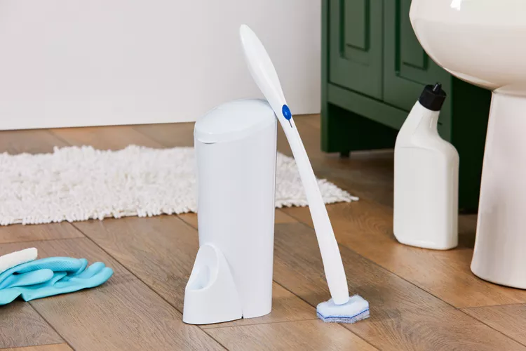 The 5 Best Toilet Brushes, Tested by BHG