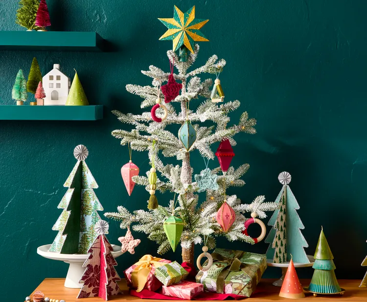 11 Creative Christmas Tree Ideas That Are Perfect for Small Spaces