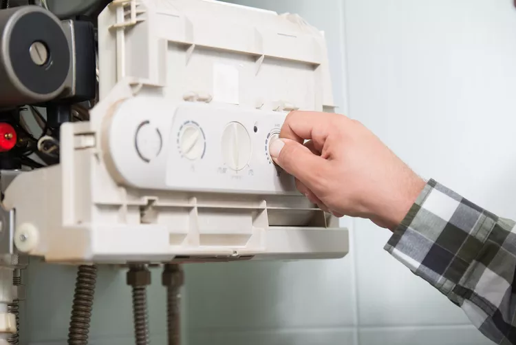 How to Light a Pilot Light (Plus 5 Safety Tips You Should Follow)